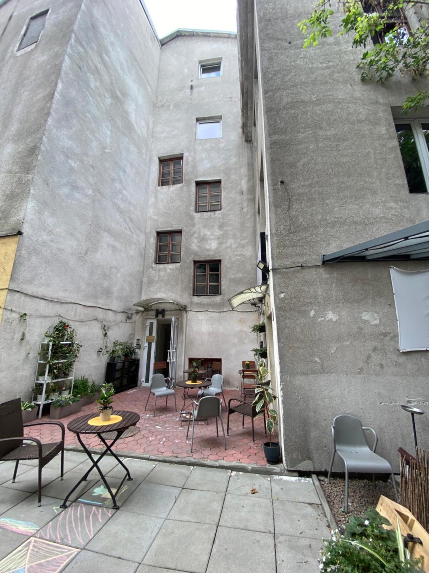 Art Inn Space Краков Экстерьер фото
