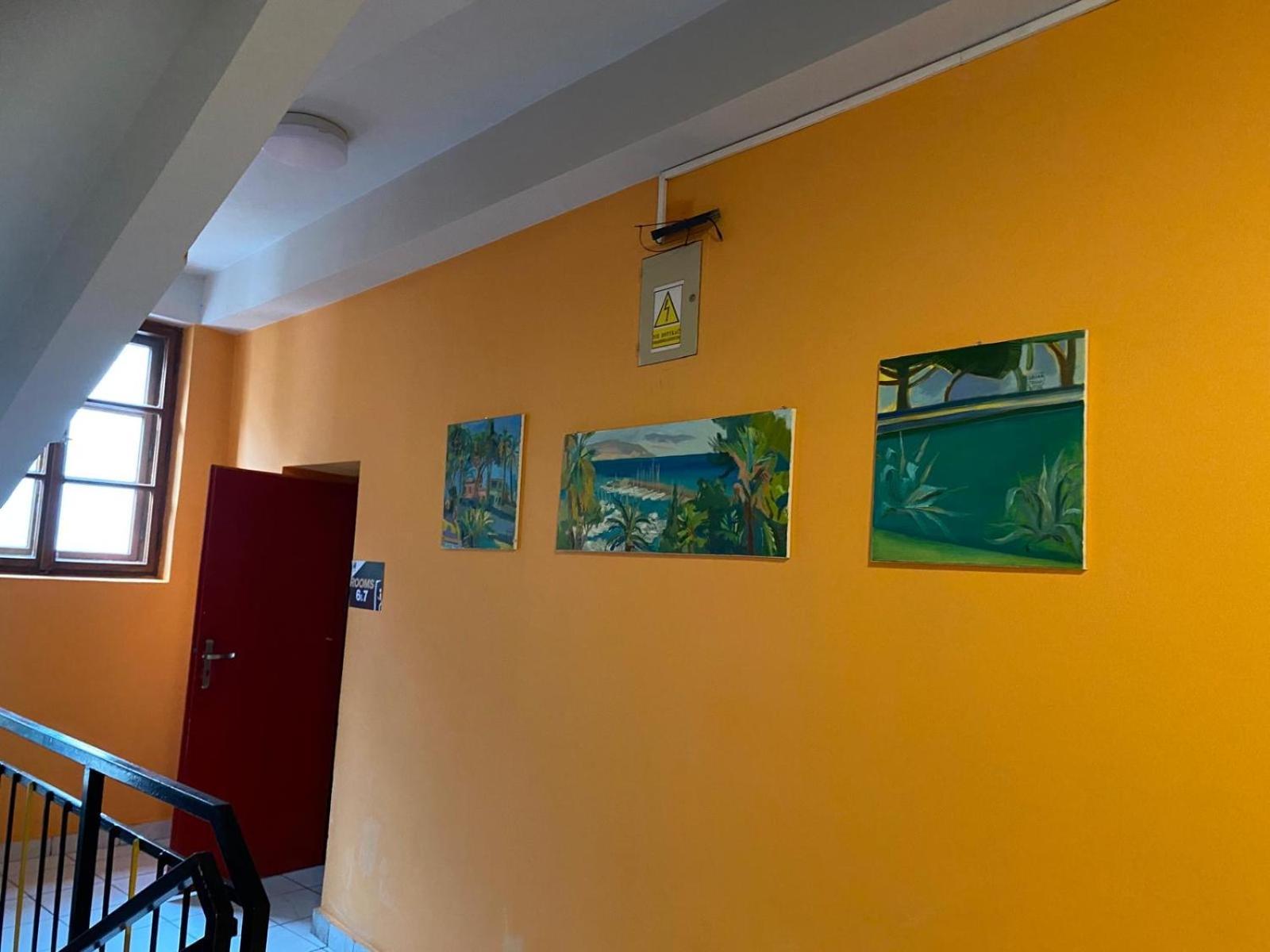 Art Inn Space Краков Экстерьер фото